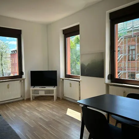 公寓 Spacious For 3 奥芬巴赫